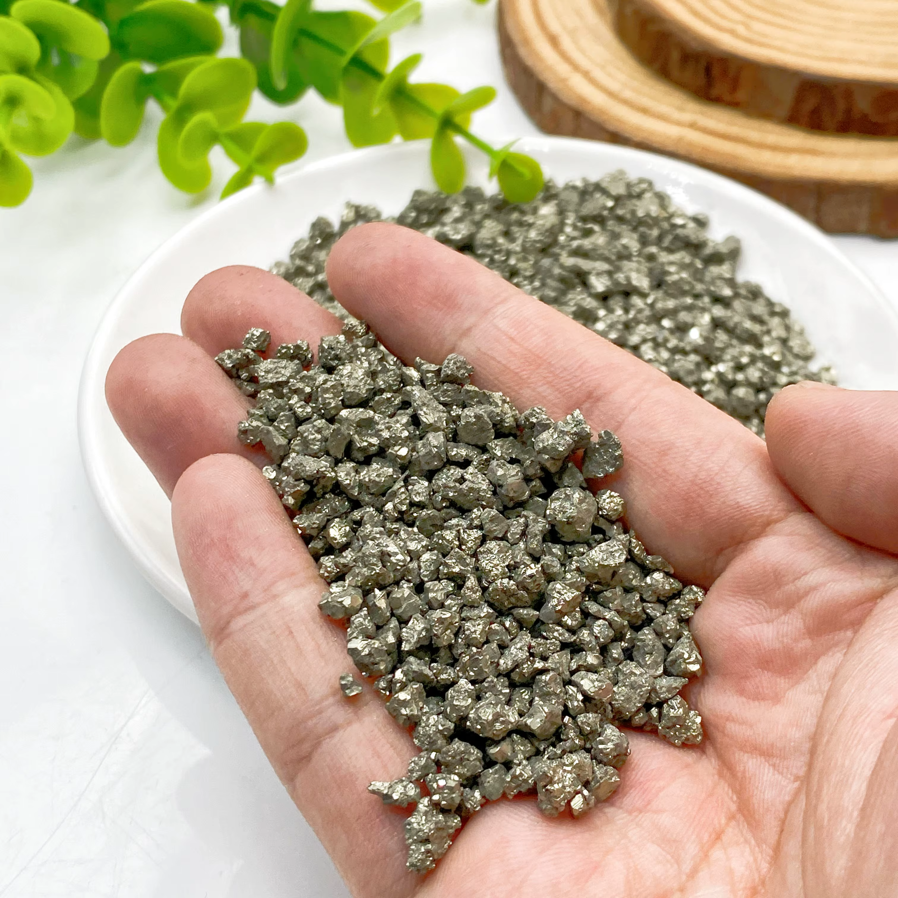 50g/100g Zufällige 1-5mm Pyrit-Chips Dekoration Natürlicher Kristall Rohstein, Geburtstagsgeschenk
