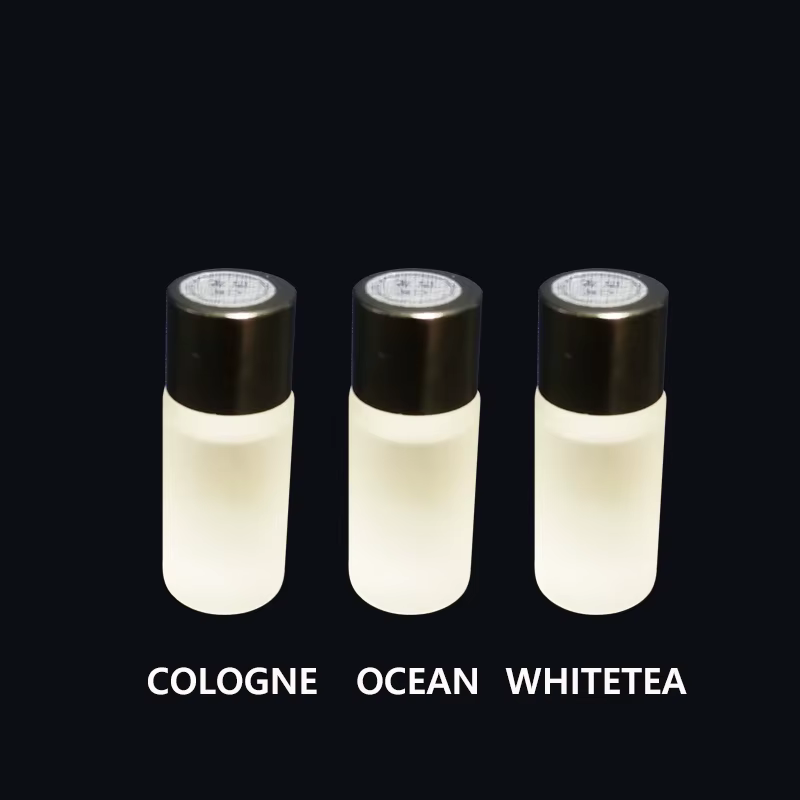 Aromaöl-Diffusor für Auto, Luft, Oulet, Duftdiffusor, 3 Düfte, Parfüm, Fahrzeug-Lufterfrischer, guter Geruch
