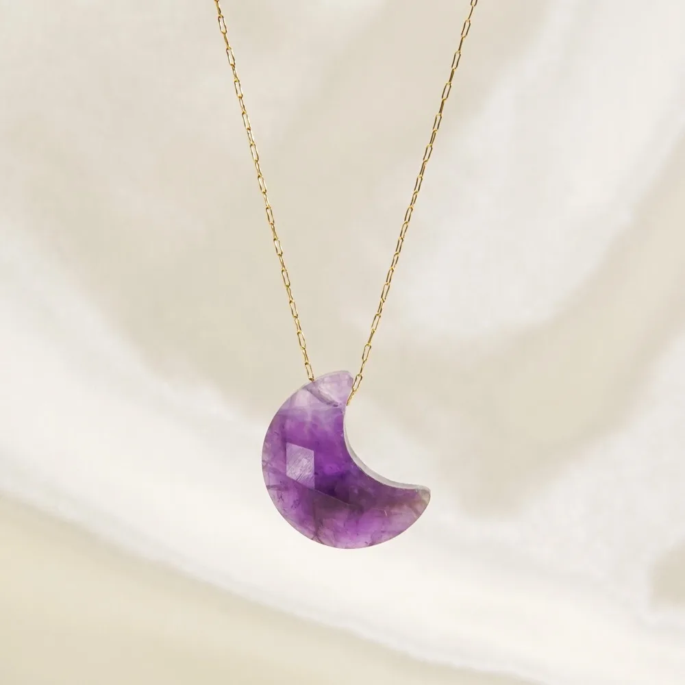 Kleine Mond-Halskette mit natürlichem Kristallstein-Anhänger – Bild 6