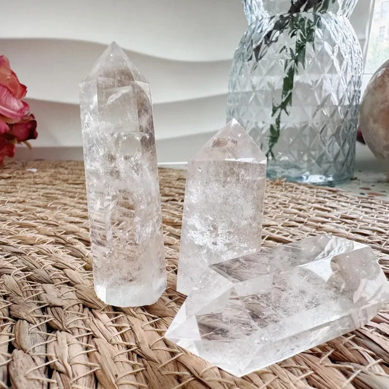Klare Quarzkristallspitze, natürlicher weißer Kristallturm, Obelisk Home Decor Ornament, ideal für die