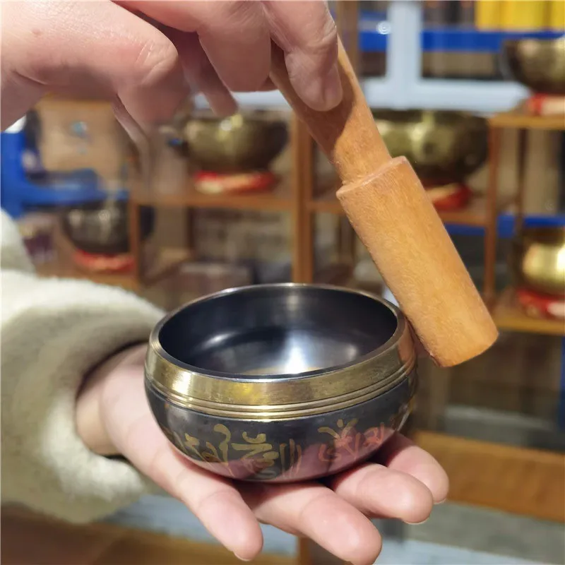 Handgefertigte tibetische Klangschale mit Holzhammer - Gravierte Mantra-Meditations-Klangschale für Yoga