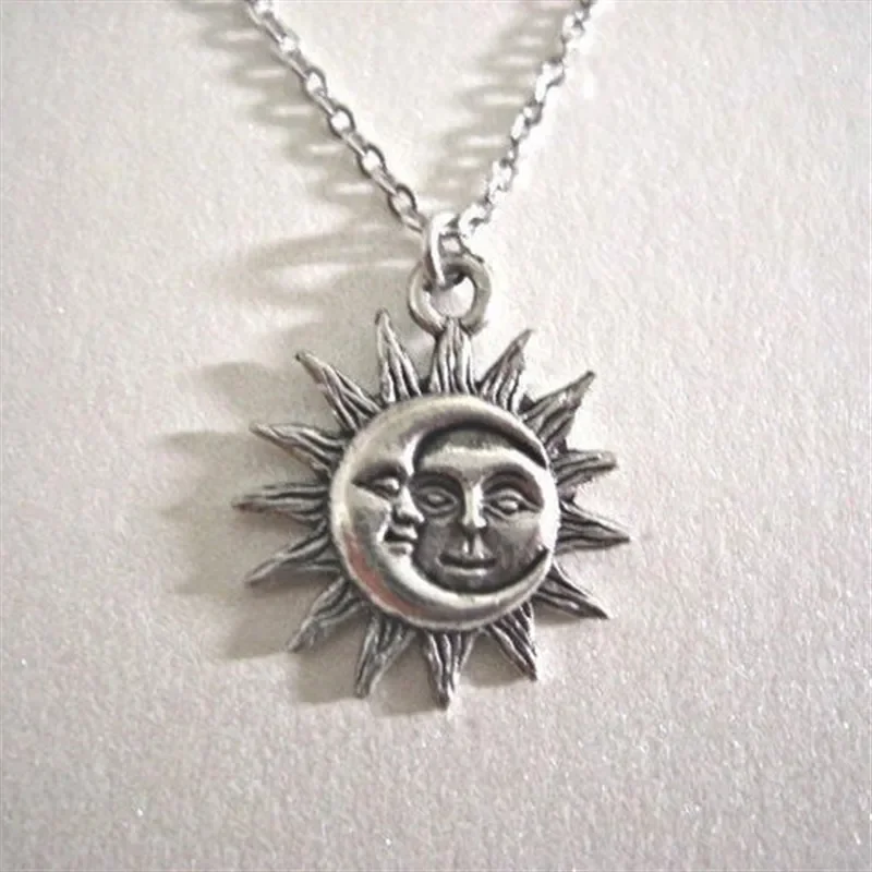 Sonne und Mond Halskette Charme Himmlischen Schmuck Zierliche Liebe Freundschaft Soulmate Aussage Punk