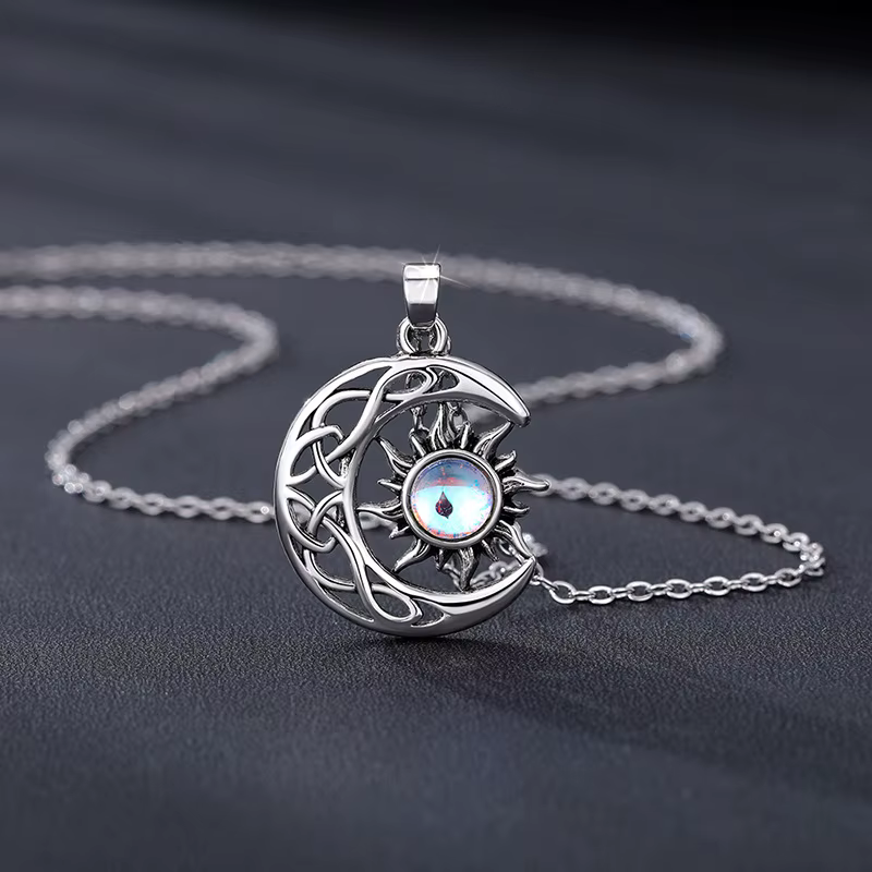 Retro Trendige Imitation Mondstein Sonne-Mond-Anhänger Halskette für Frauen Exquisite Edelstahl